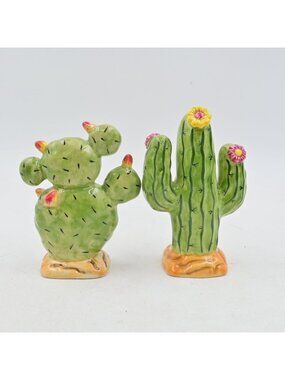 Clay Art Cactus Salt and Pepper Shakers Ceramic Cacti Green Flowers Vintage